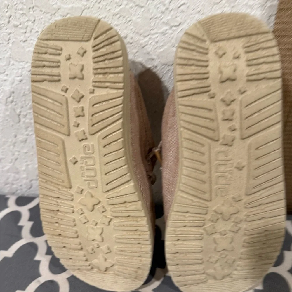 Kids Hey Dude Slip on Shoes 11 Wendy